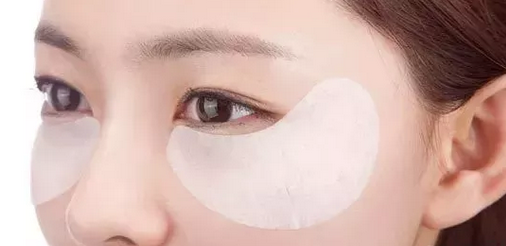 眼膜和眼霜的效果有什么不一樣？區(qū)別在哪里？
