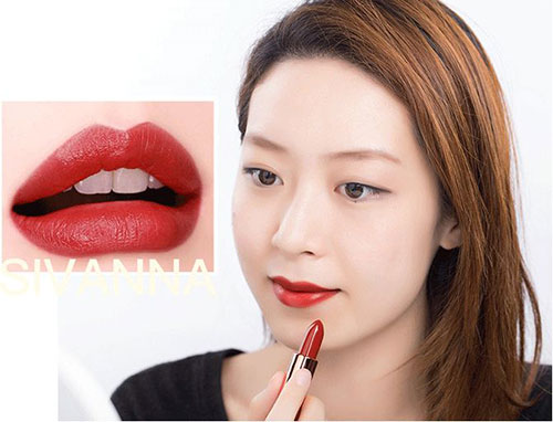 口紅怎么涂自然好看? 口紅怎么涂才會(huì)自然好看?